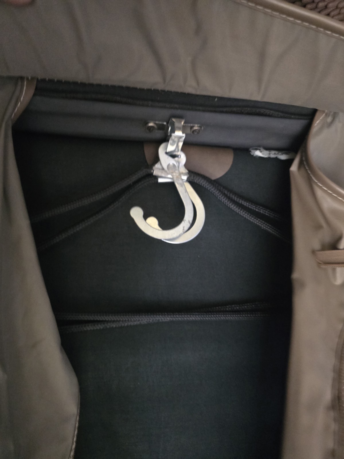 Vintage Jordache Luggage Hanging Folding Brown Tweed Garment Travel Bag 43×22″