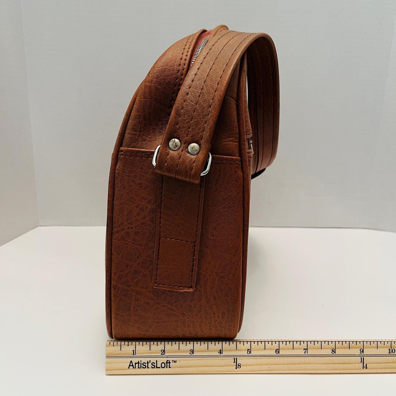 VINTAGE Meridian Profile Leather Travel Bag Carry On Shoulder Strap Luggage
