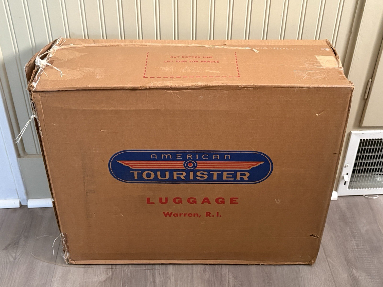 Vintage American Tourister Black Suiter Suitcase Plaid Interior w/ Box
