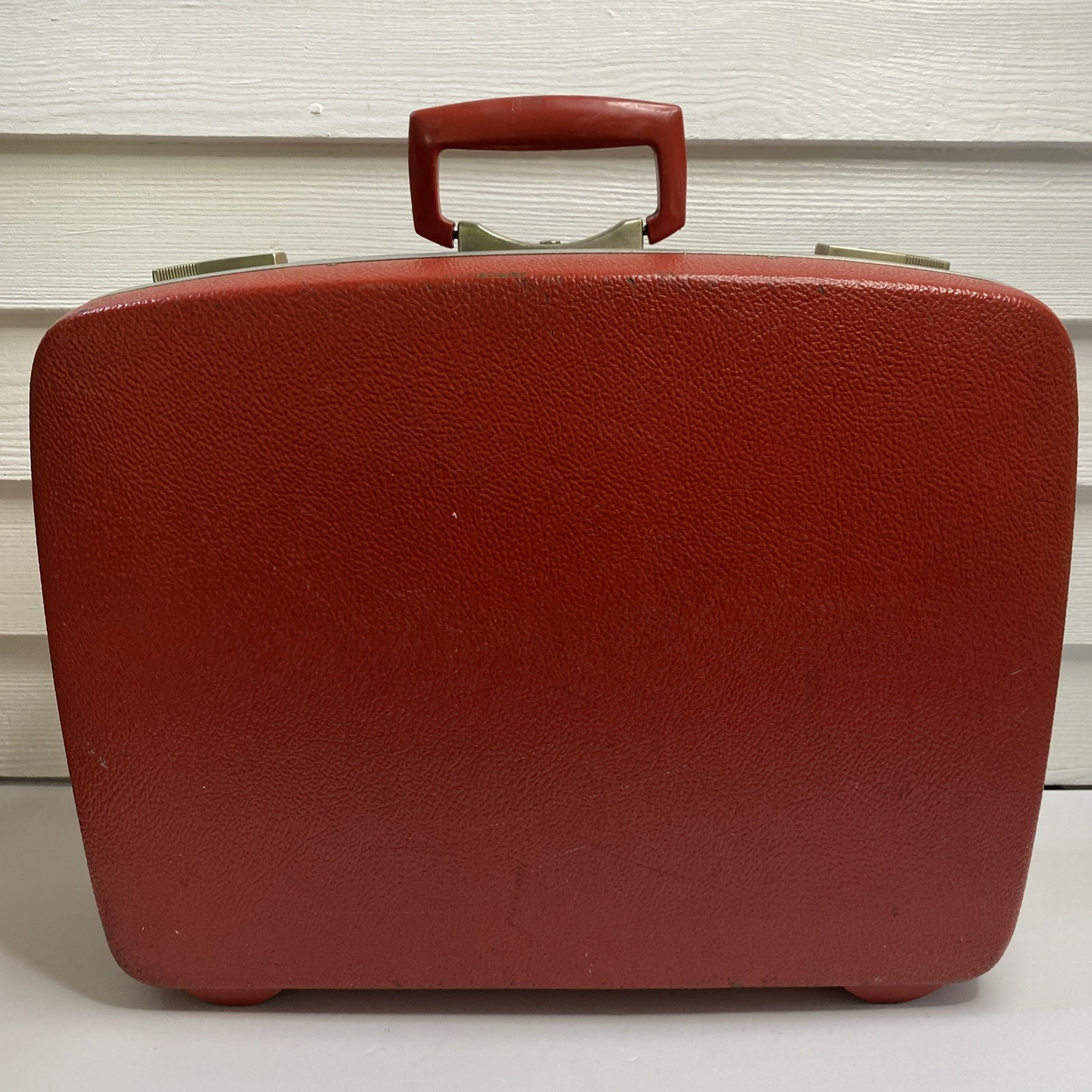 Vtg MCM Mid-Century 50s 60s Royal Traveller Suitcase luggage RED No Key Eclectic