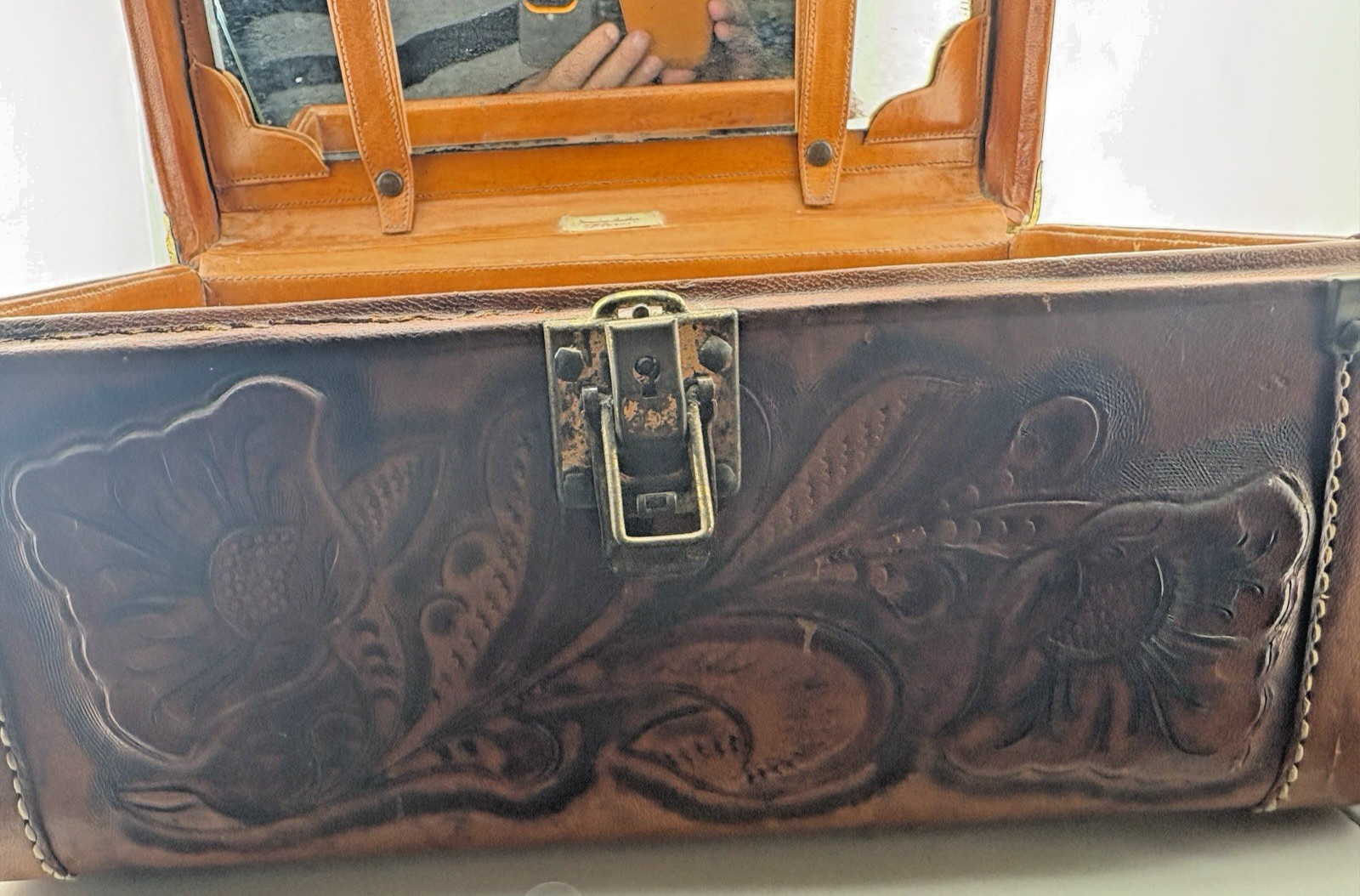 Vintage Hand Tooled Floral Leather Train Case Brass Hardware by Flores’ Mexico