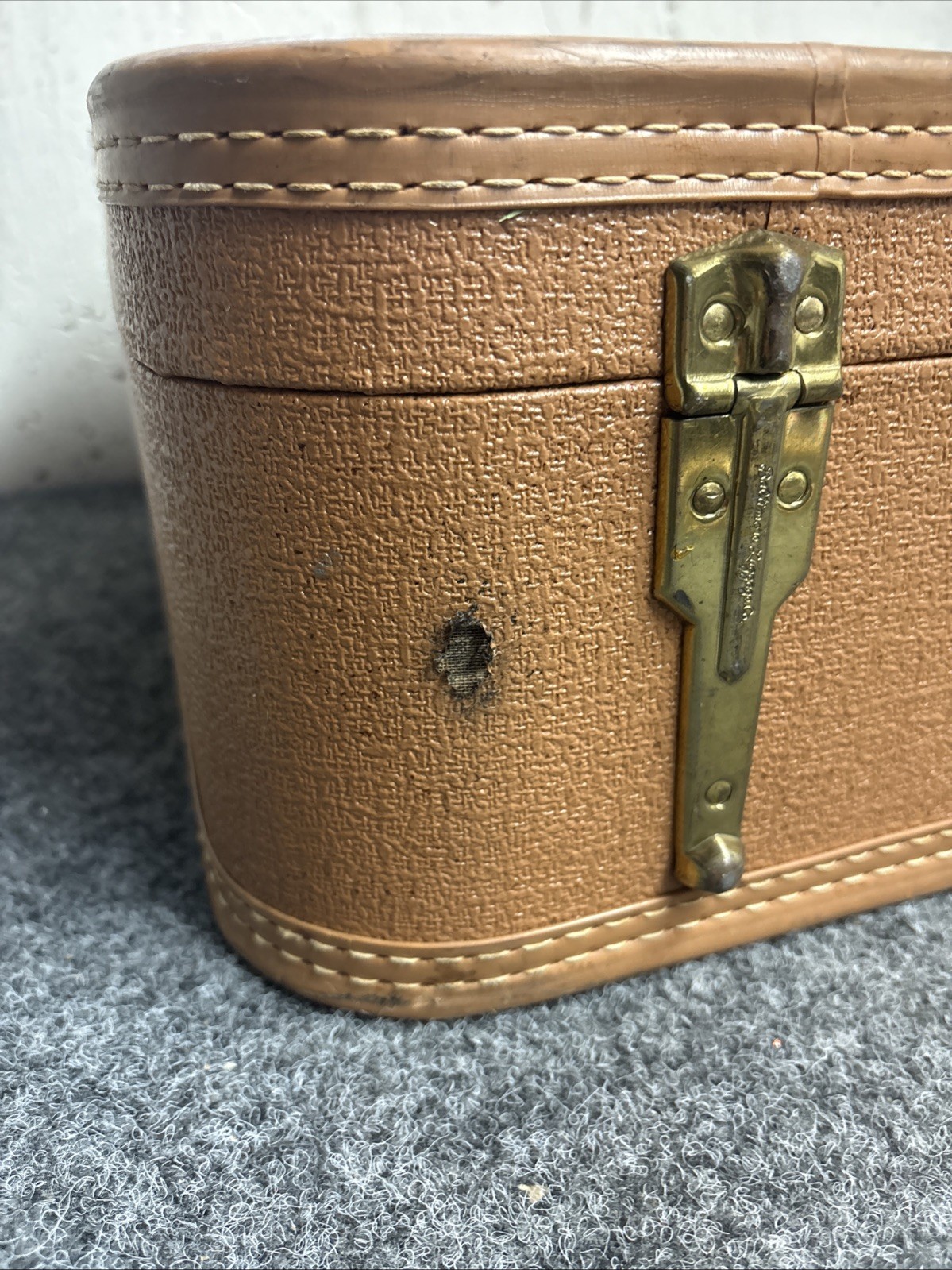 Vintage Large Starline Hard Suitcase 50’s Luggage 21 x 14 X 7 Tan/brown