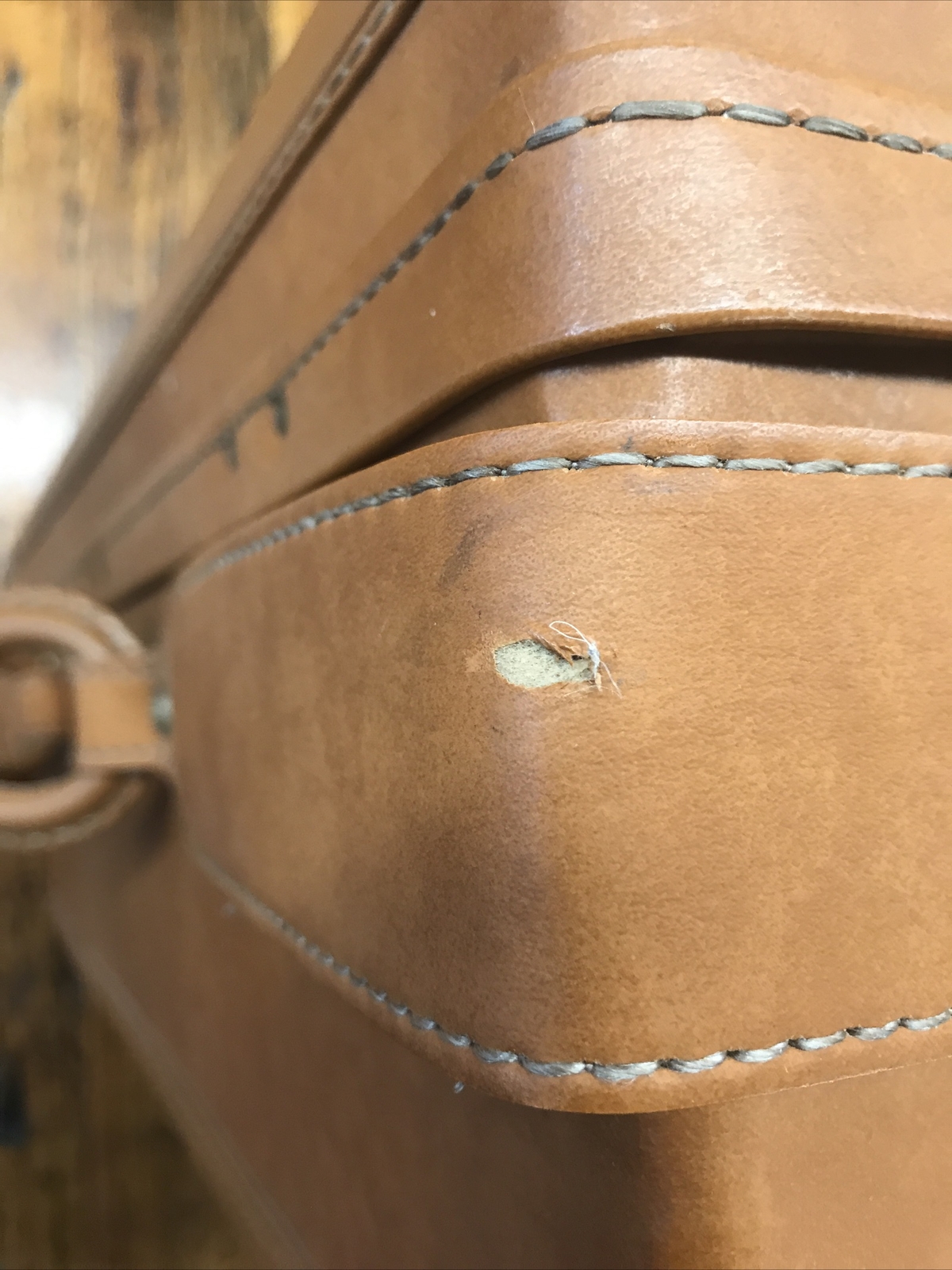 Vintage HARTMANN suitcase LEATHER luggage bag 21”x12”x7.5” Medium