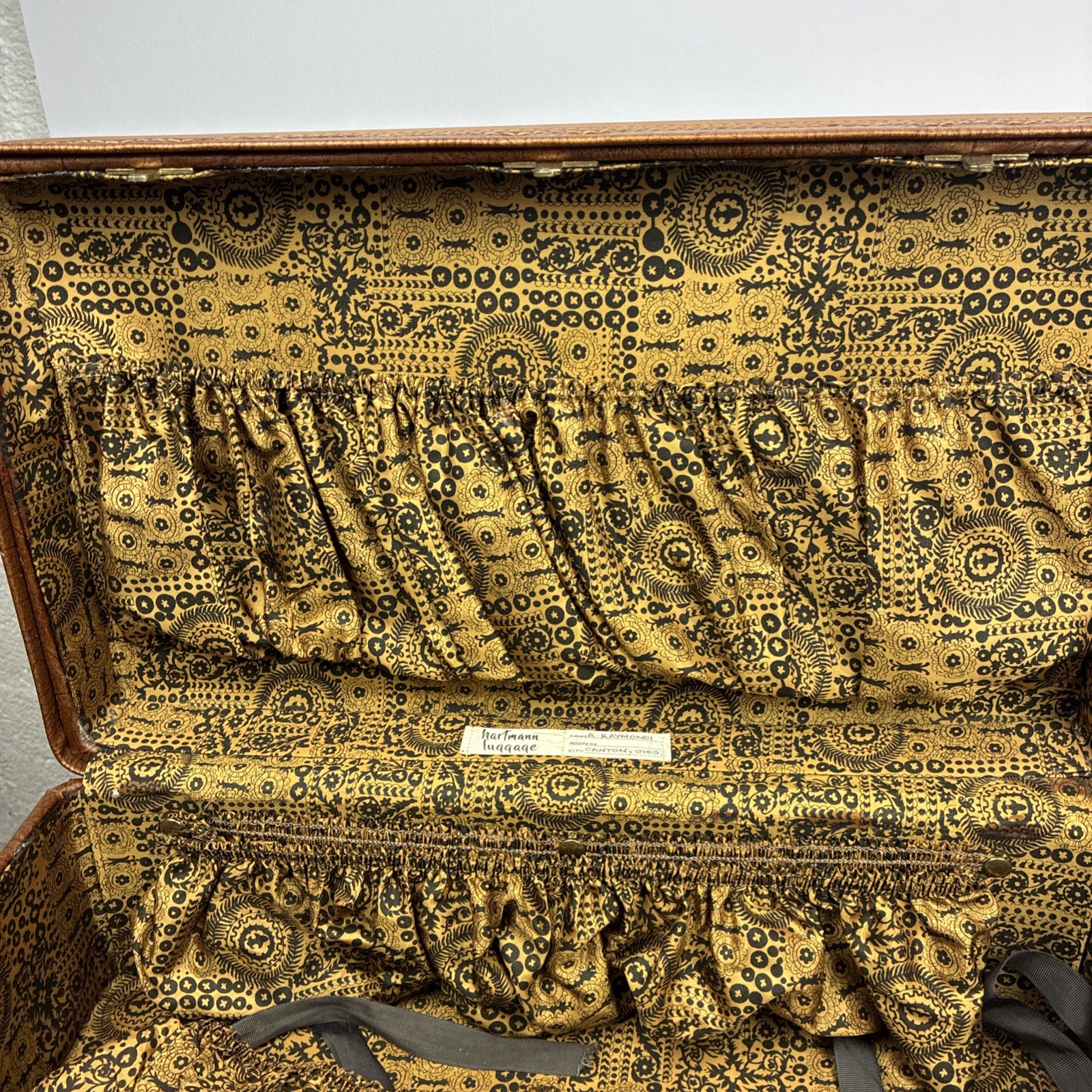 Vintage Hartmann Leather Luggage Tan Suitcase And Cosmetic Box Paisley Lining
