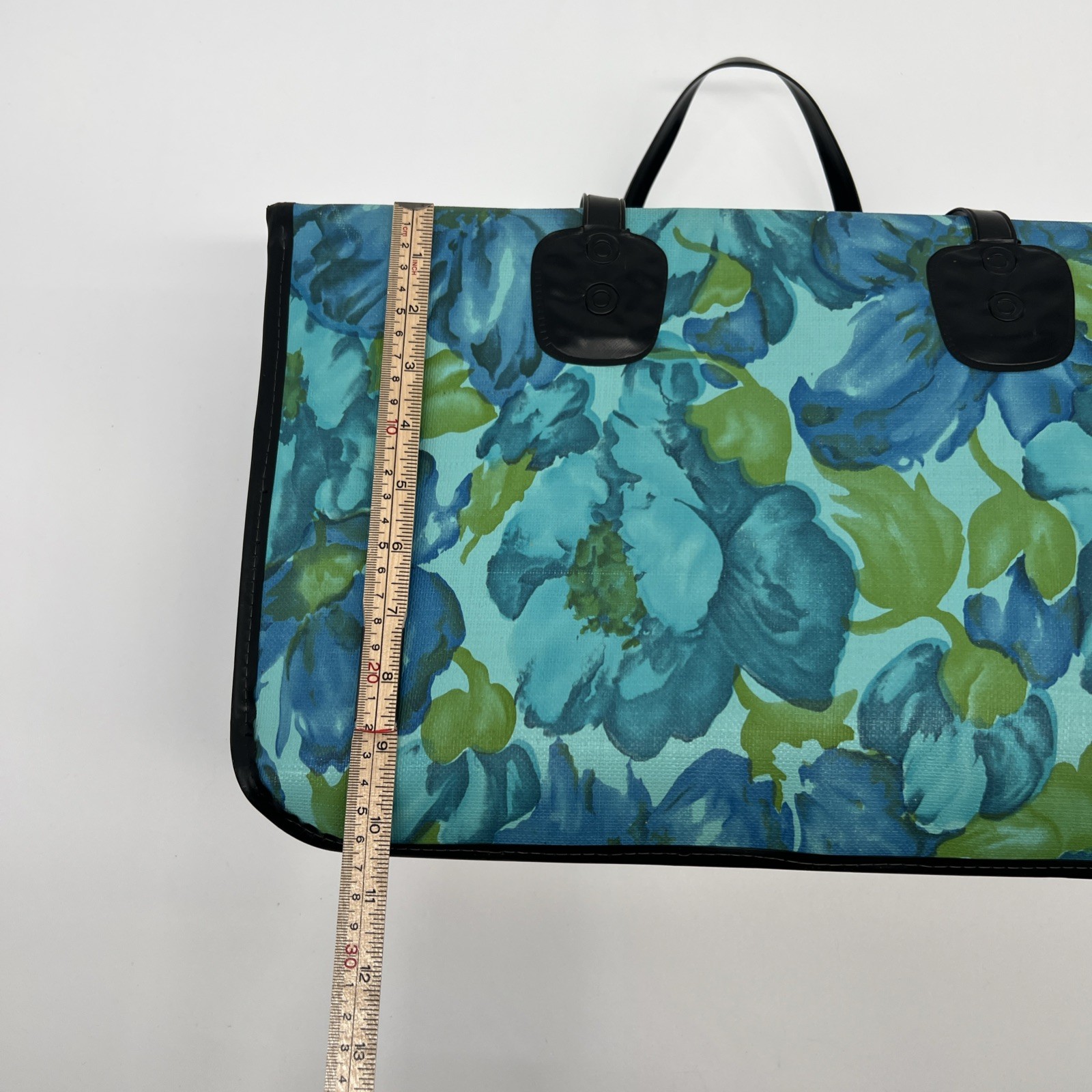 Vintage 1960s–1970s Vinyl Floral Train Case Mod Cosmetic Tote