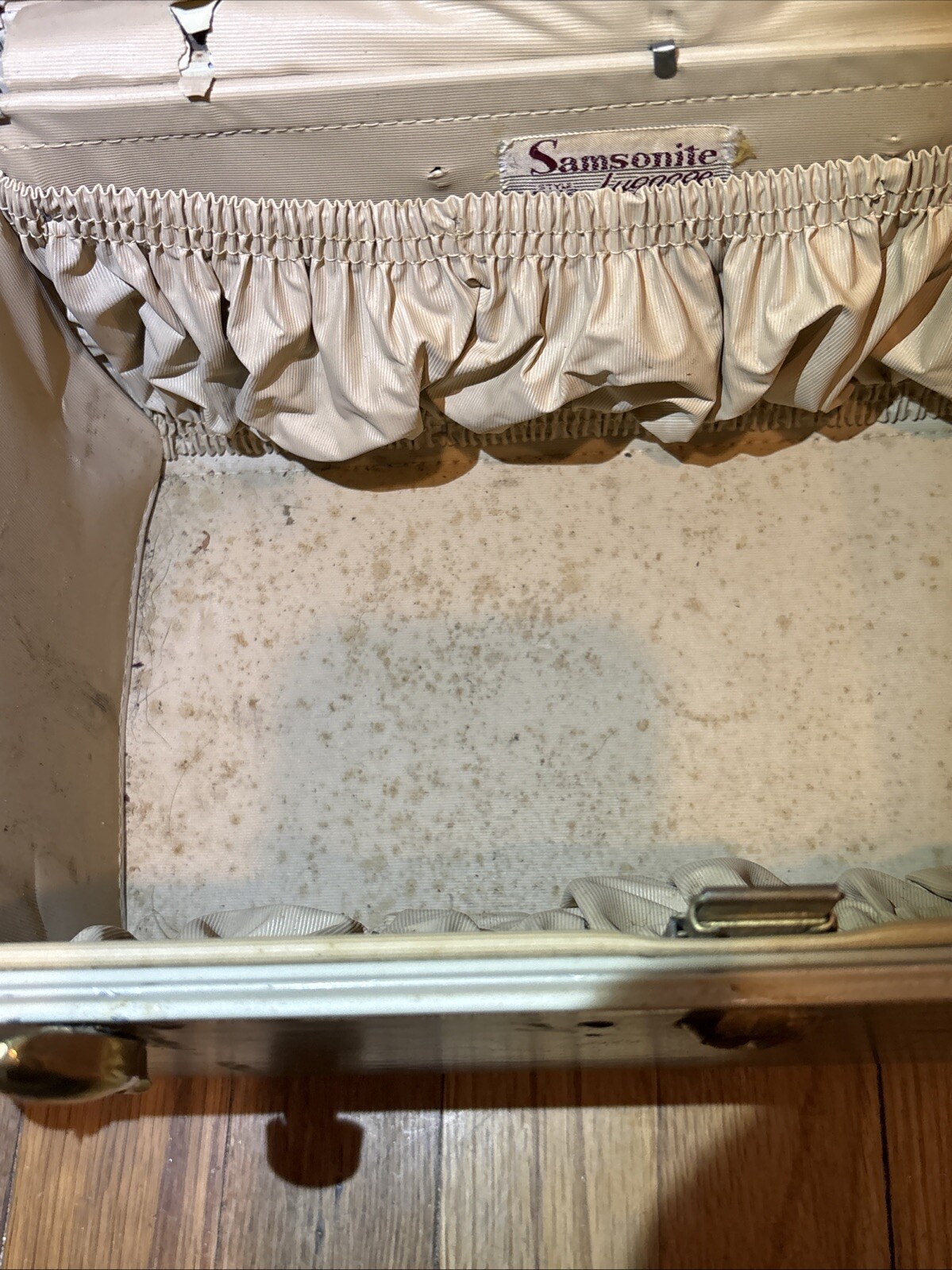 Vintage Samsonite Shwayder Bros # 5112 Marbled Jade Green Train Case 13” w/Key