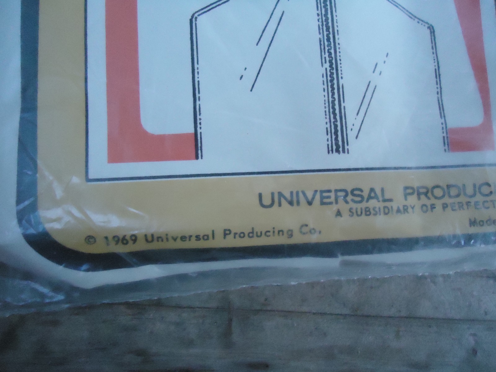 VTG NOS Universal Producing Company Travel Dress Bag Holds 4 Dresses Car Art