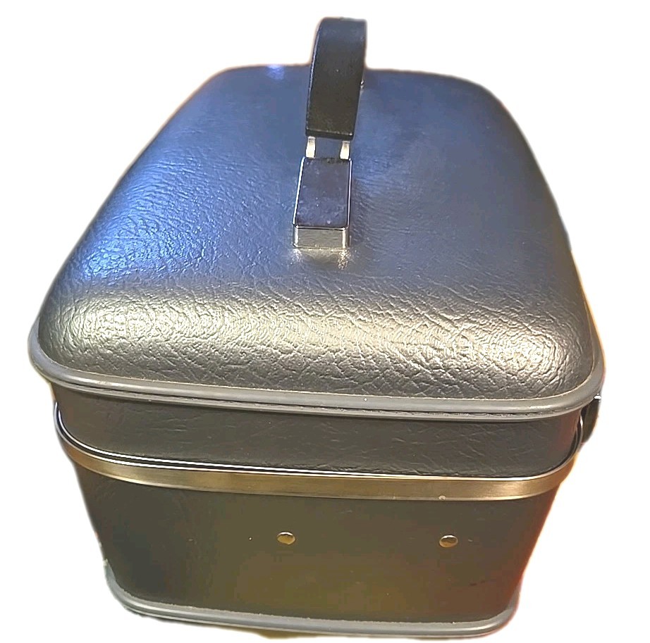 Vintage American Tourister Gun Barrel Gray Makeup Train Case Carry On Very Good
