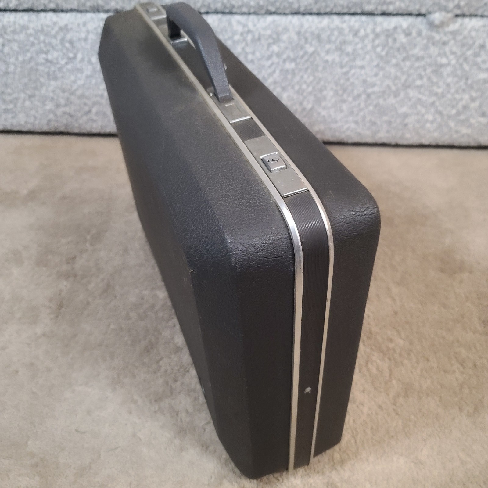 Vintage Sears Forecast Hard Shell Luggage Set w/Dividers Dark Gray No Keys