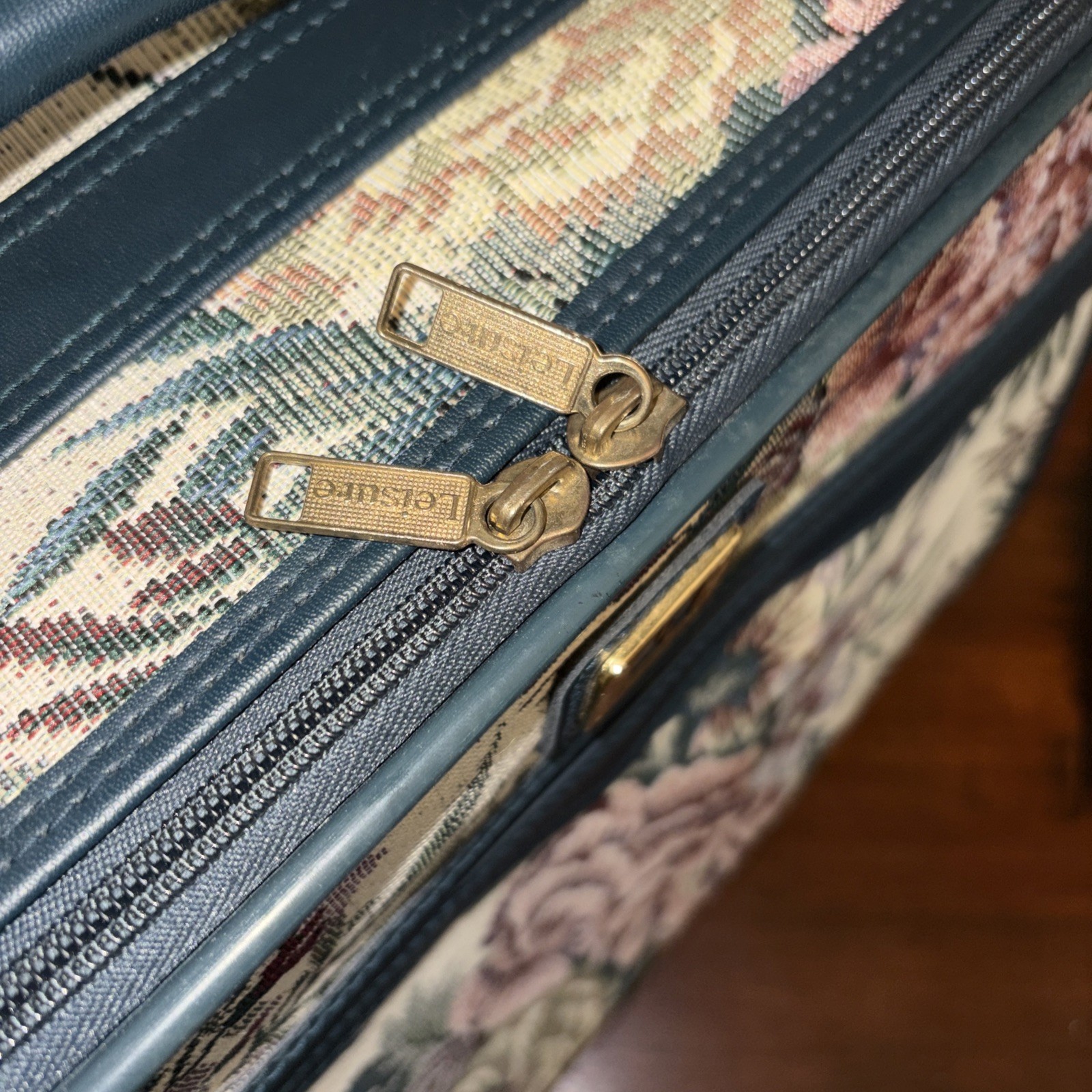 Vintage Leisure Luggage Beautiful Canvas Floral Forest Green Trim Carry On Rolls