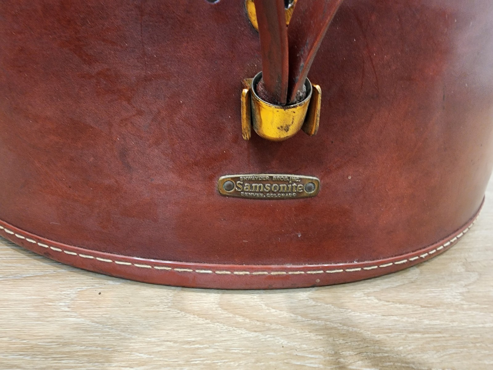 Samsonite 18 inch Vintage Round Hat Box Train Case Suitcase Luggage 4920 Brown