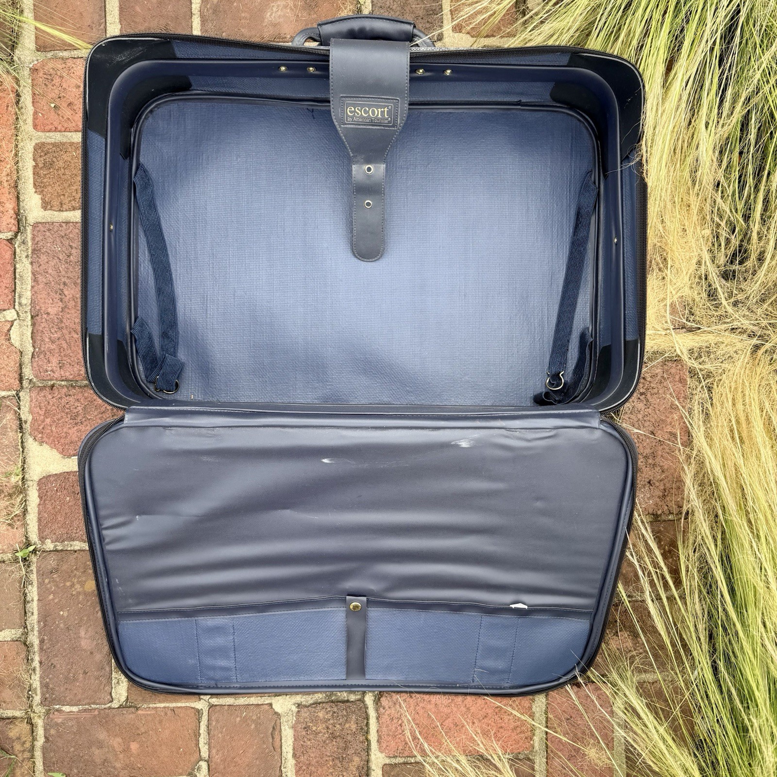 Vintage Luggage AMERICAN TOURISTER 4-Piece Nesting Set, Grey Tweed – NICE!!!