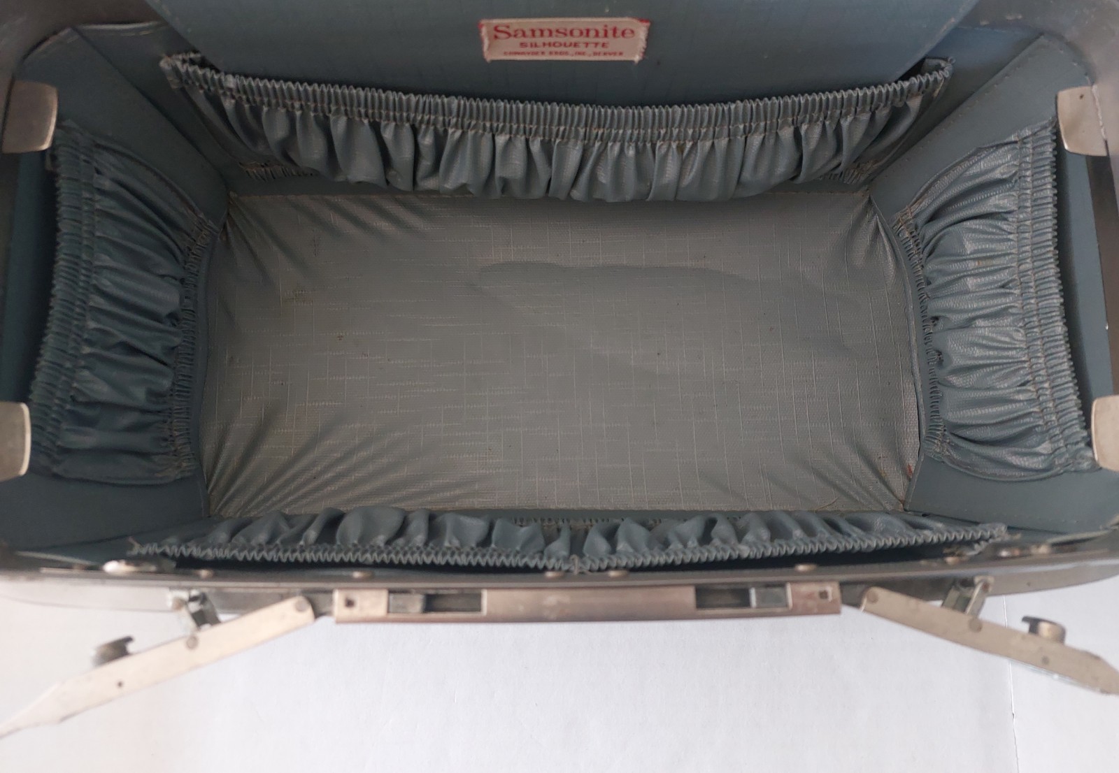 VTG 50s 60s Samsonite Silhouette Shwayder Bros Inc Denver Train Case Oxford Gray