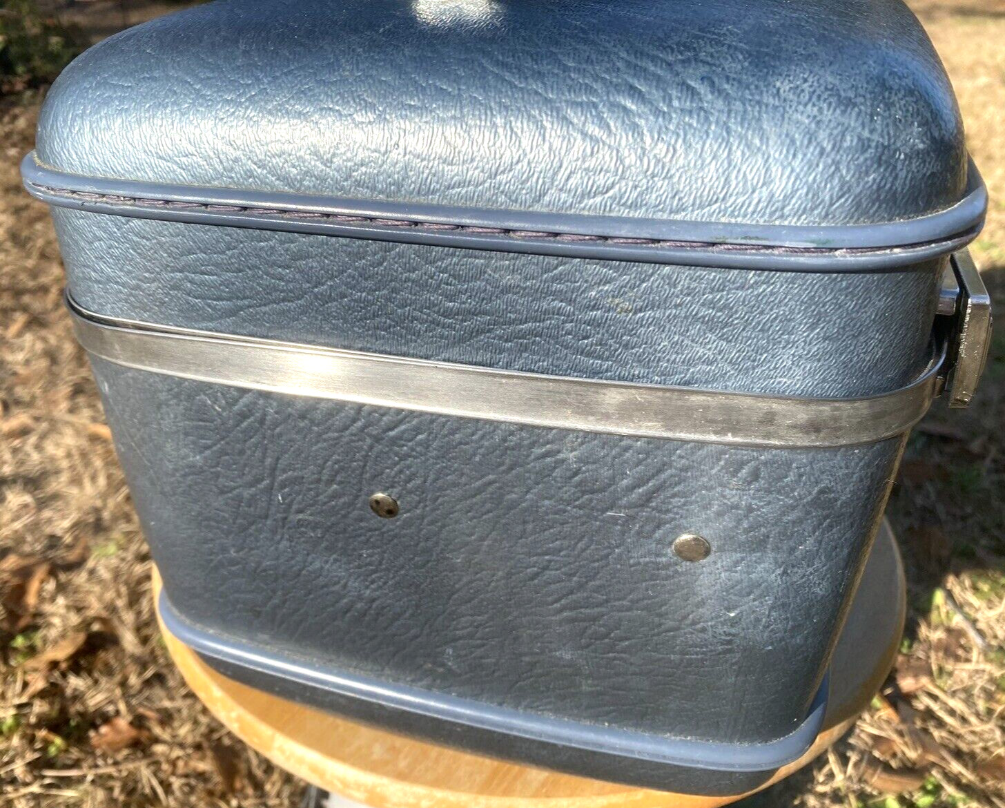 AMERICAN TOURISTER Light Blue Train Luggage Cosmetic Case – Good Condition