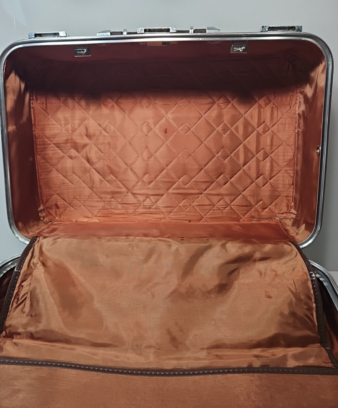 Vintage Skyway Luggage Tweed Multi Color Fabric Bag Travel Suitcase