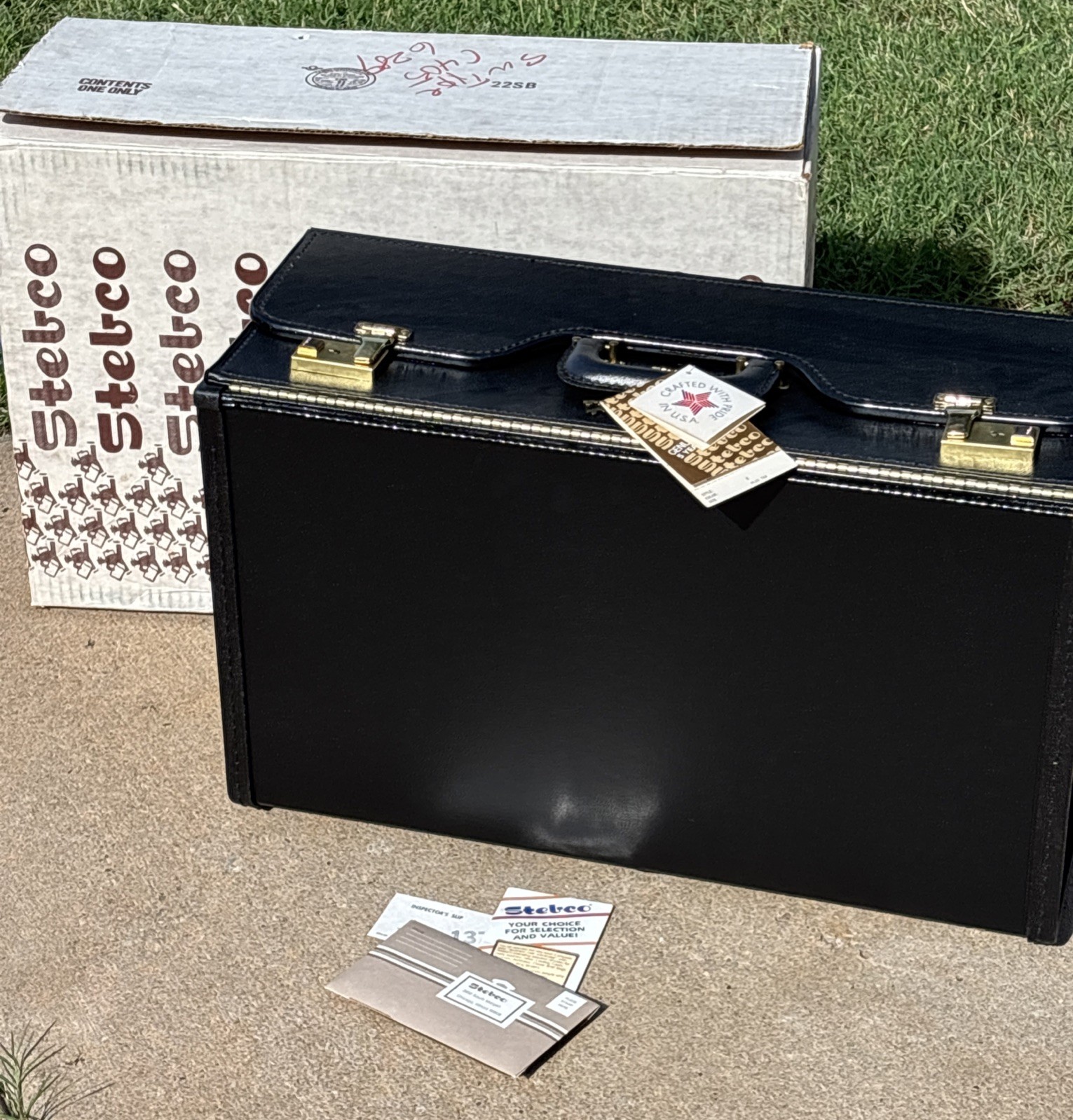 Vtg large briefcase catalog case STEBCO Genuine Tufide, Black Brass Hardware NEW