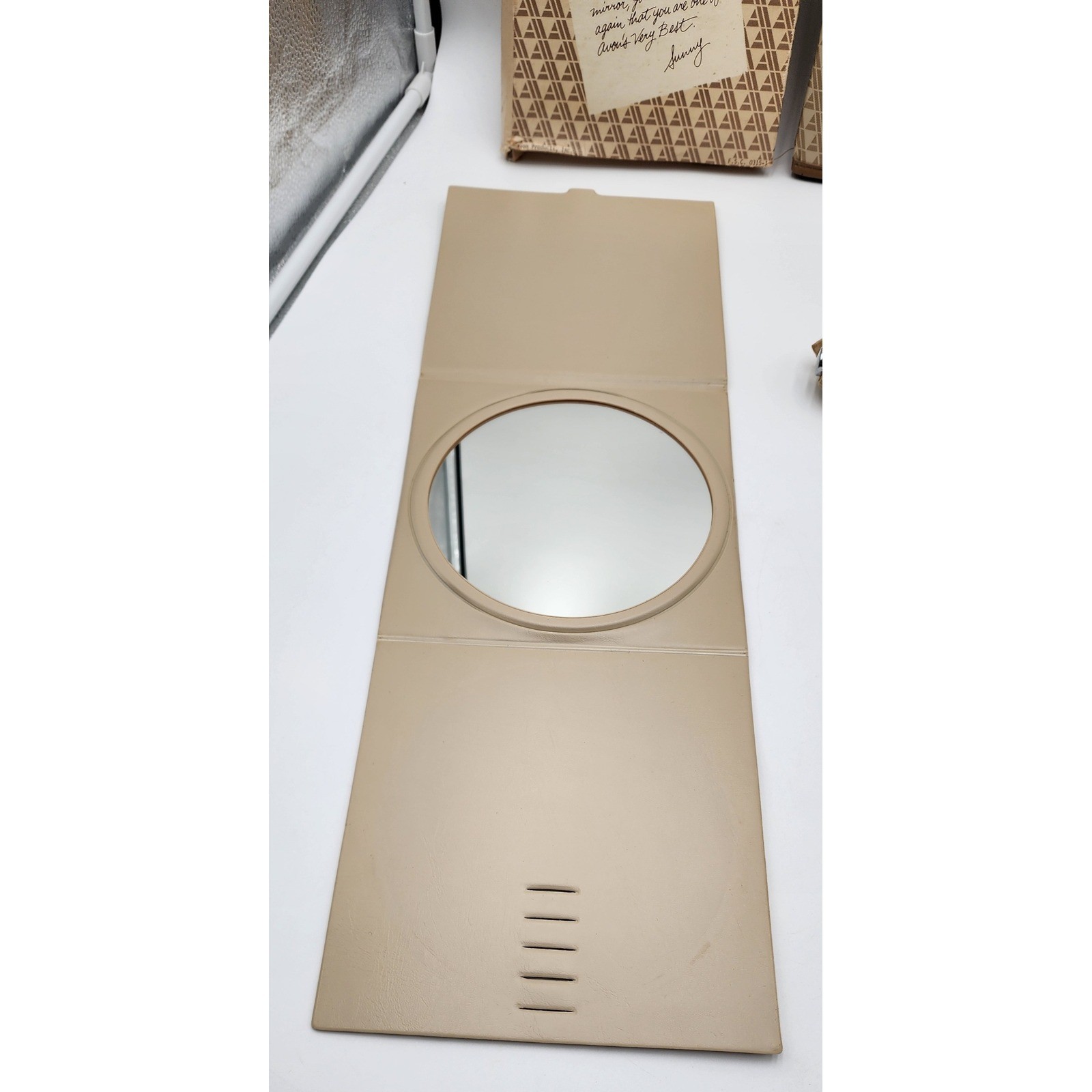 Vintage Avon Presidents Club Travel Set Jewelry Organizer Mirror Umbrella Tan