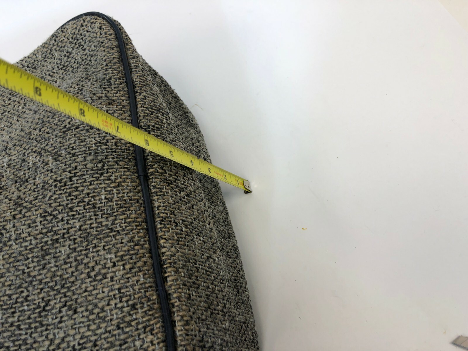 Vintage Pierre Cardin 1970 Gray Tweed Adjustable Strap Luggage Overnight Bag