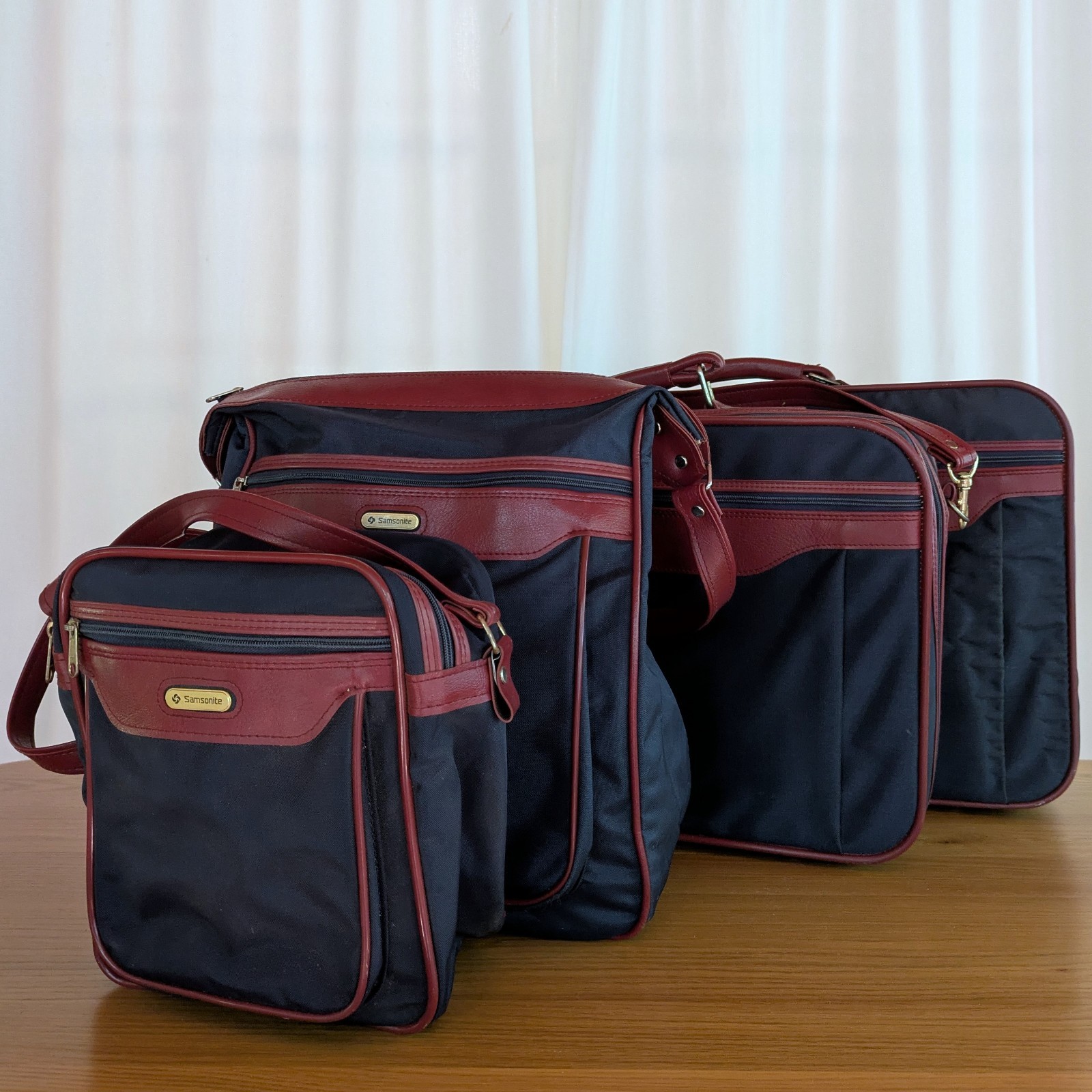 Vintage Samsonite Easy Paks II 4 Piece Navy Burgundy Nesting Luggage Set 1984