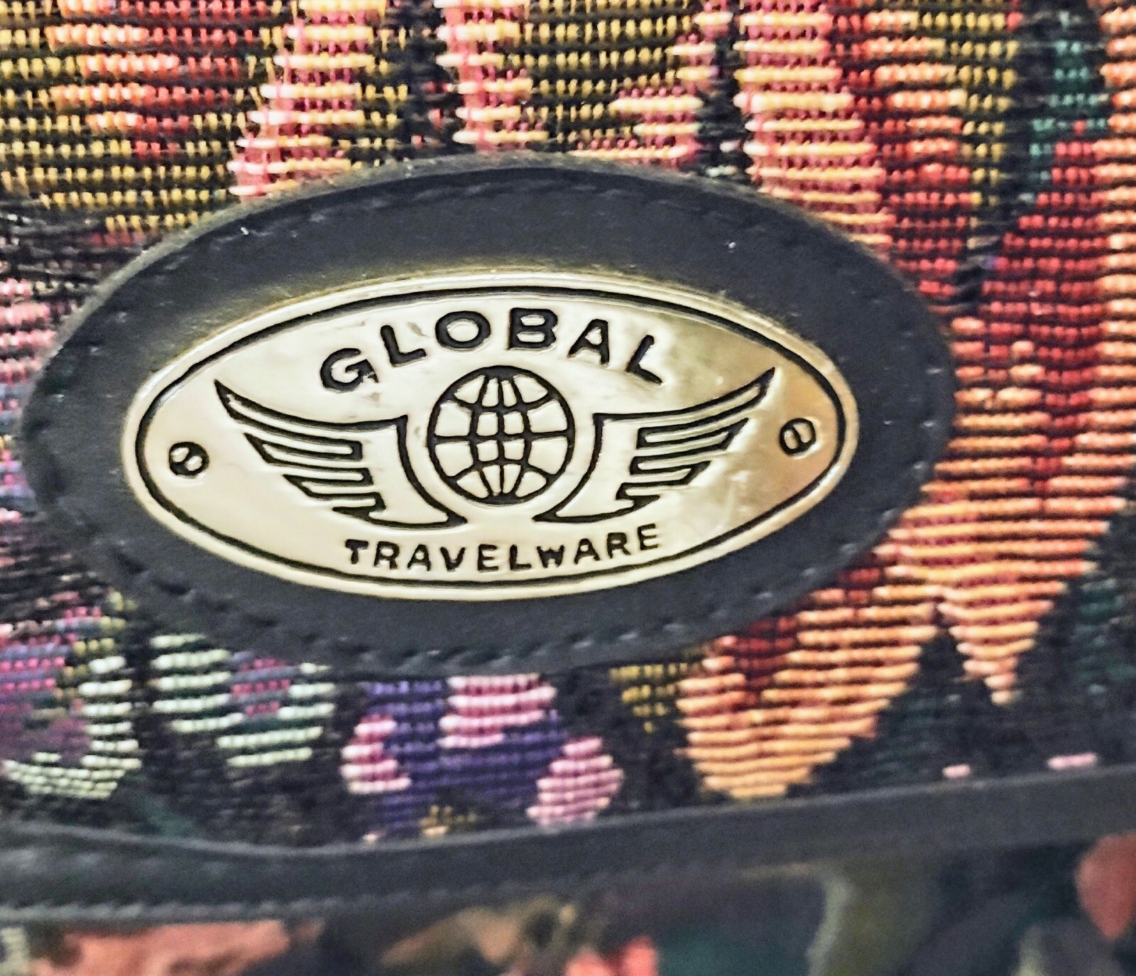 Vintage Global Travelware Tapestry Rolling Luggage Suitcase Floral 20″ L 23″ W
