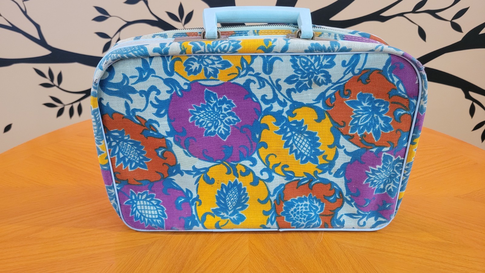 VINTAGE Blue Penguin Travelers Suitcase Multicolor Floral 60s Made in Japan