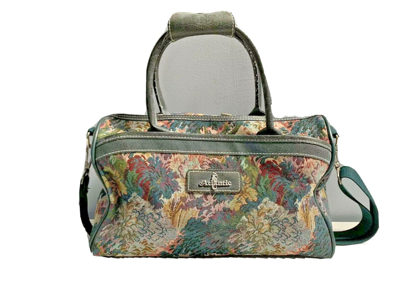 VTG ATLANTIC Luggage Tapestry Carry On Carpet Bag Weekend Tote Green Floral 14″
