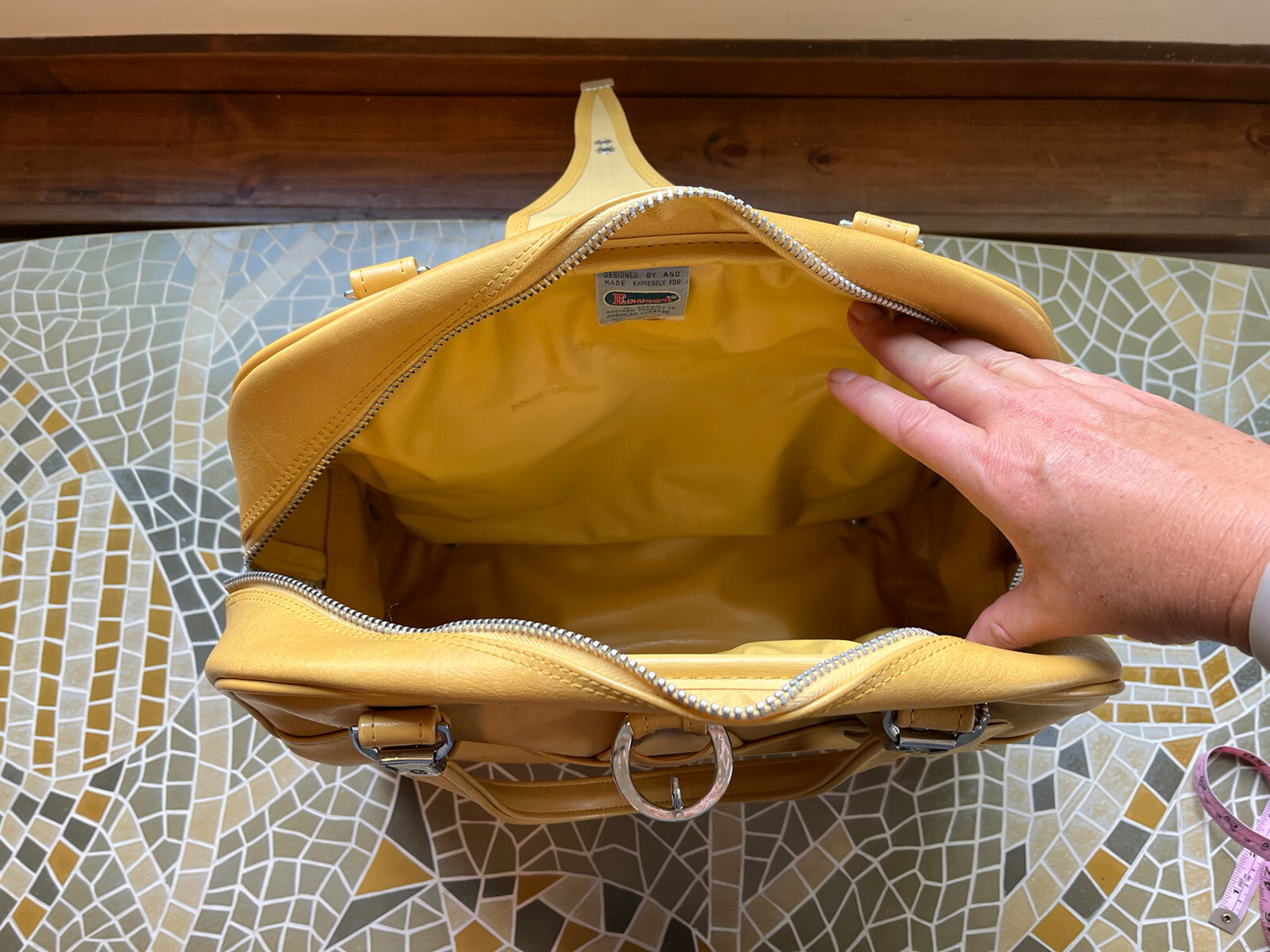 Vintage Escort American Luggage Yellow Overnight Tote Carry On MISSING KEY