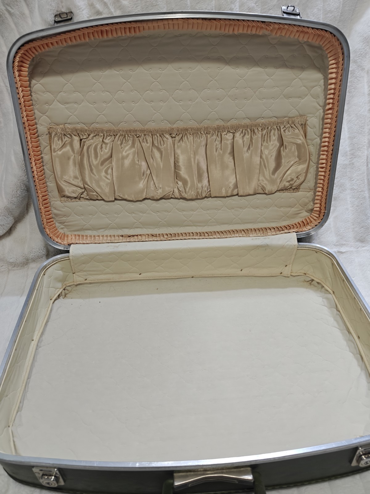 Vintage Avocado Green 3-Piece Luggage Set Nesting With Keys! VGC For Age!