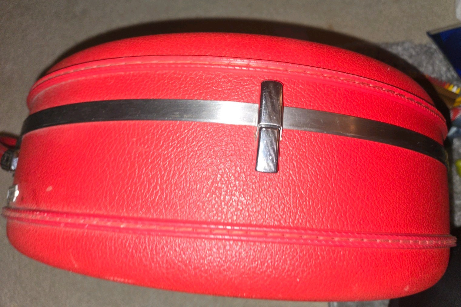 Vintage 1960s American Tourister Mod Round Suitcase RED Hat Box Luggage