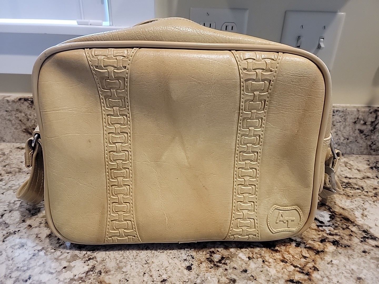 American Tourister 1978 HARVEST GOLD Carry On Travel Bag Weekender Vintage
