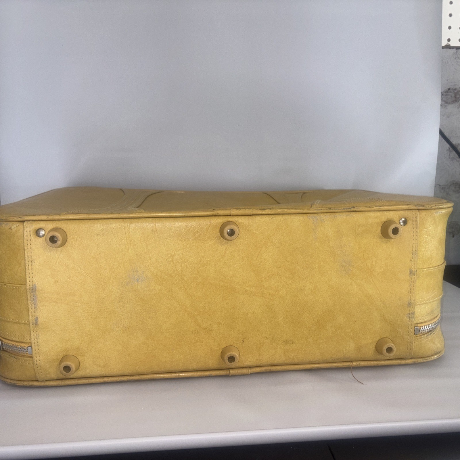Vintage American Tourister 1975 Harvest Gold Soft Shell Suitcase 23x18x8