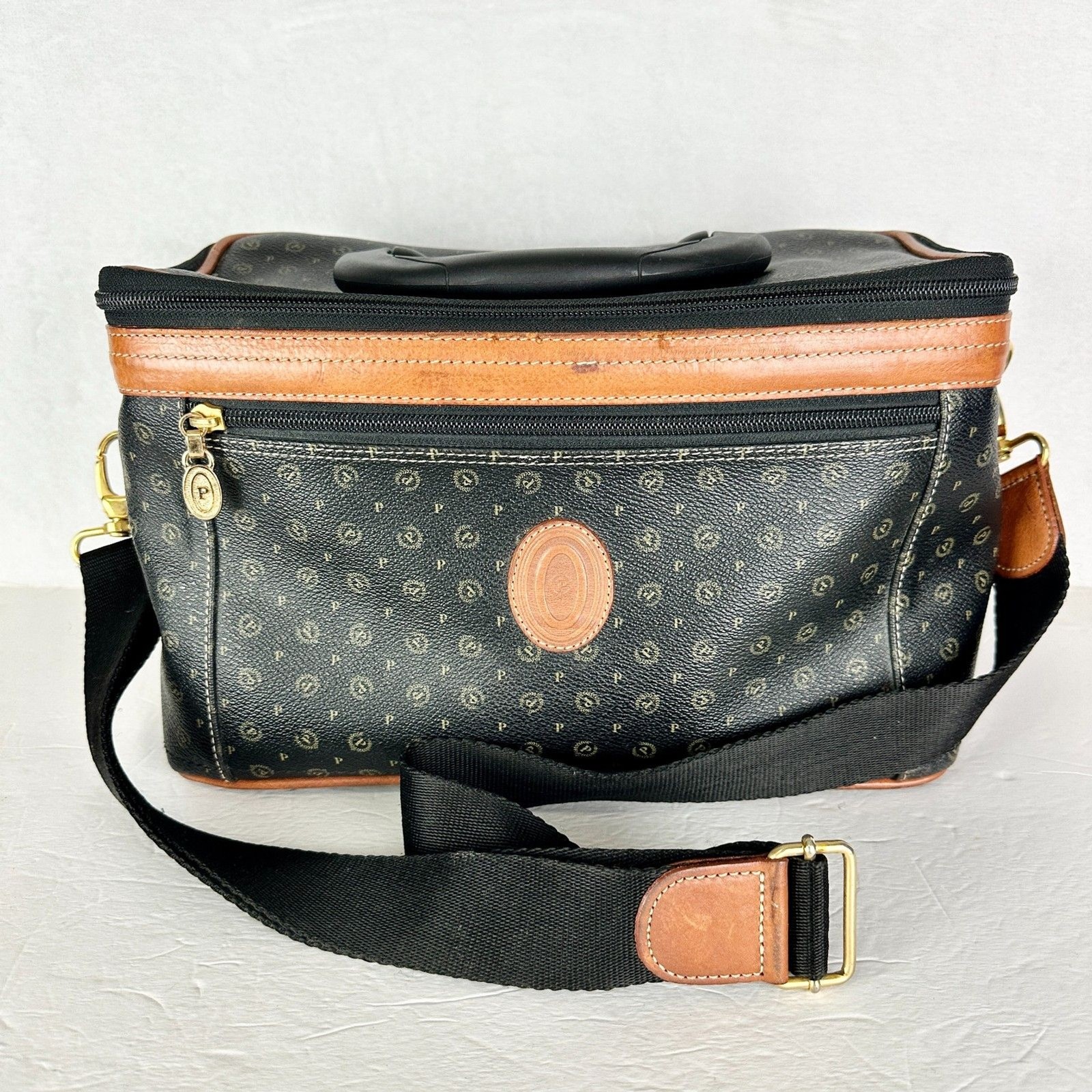 Pollini Vintage Leather Monogram Vanity Case Travel Toiletry Carry On Cosmetic