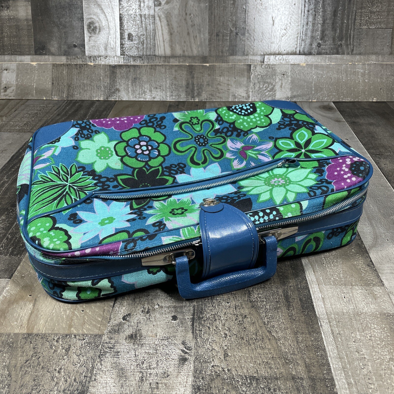 Vintage Retro Mod Floral Carry on Suitcase travel case Blue Purple Green Japan