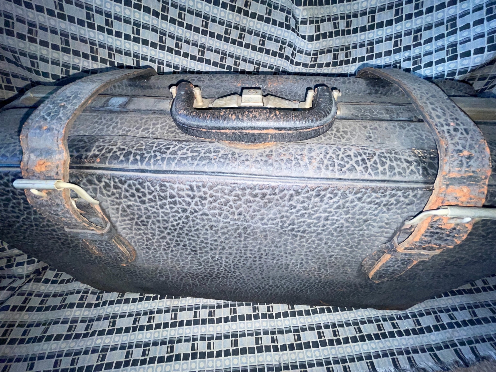 VTG 30S 40S COWHIDE LEATHER STRAP BUCKLE TRAIN TRAVEL LUGGAGE SUITCASE CASE