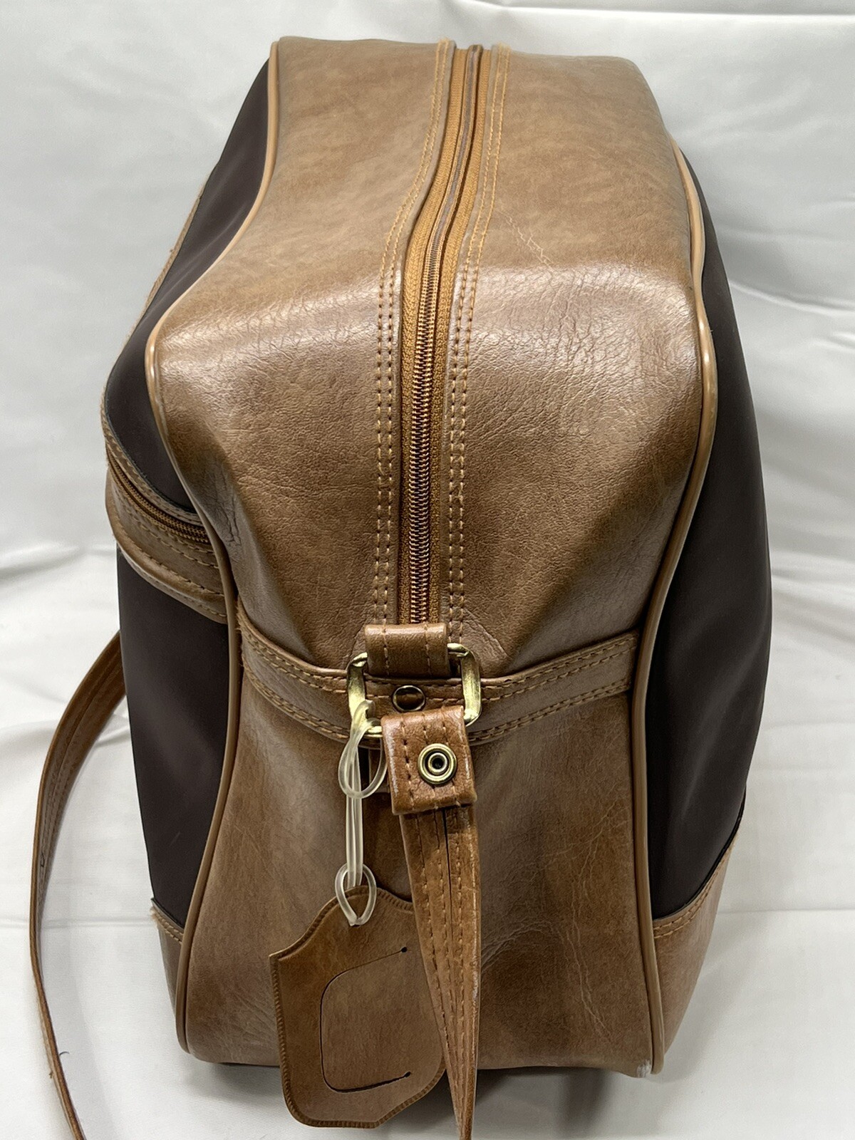 Vintage Regency Faux Leather Carry On Bag Brown 14”x12”x7” w Shoulder Strap