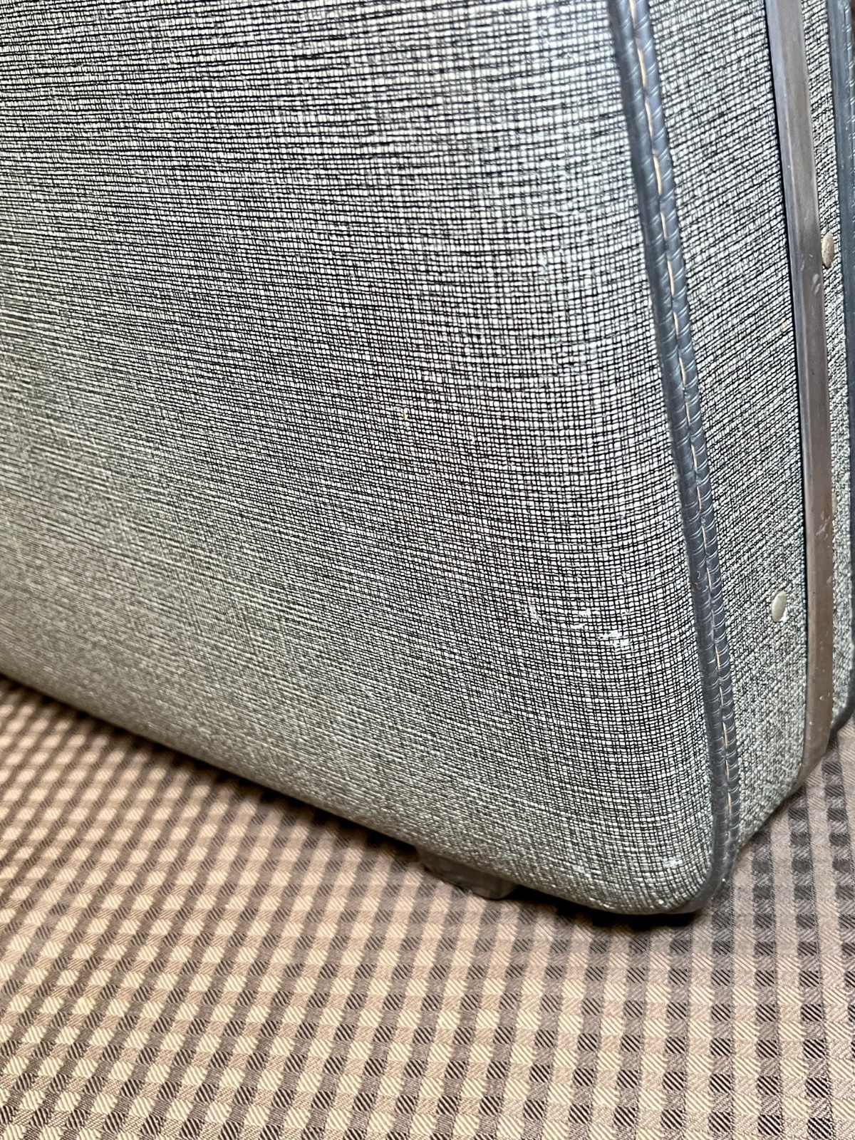 Vintage American Tourister Tiara 18×13″ Gray Hard Shell Suitcase Luggage Plaid