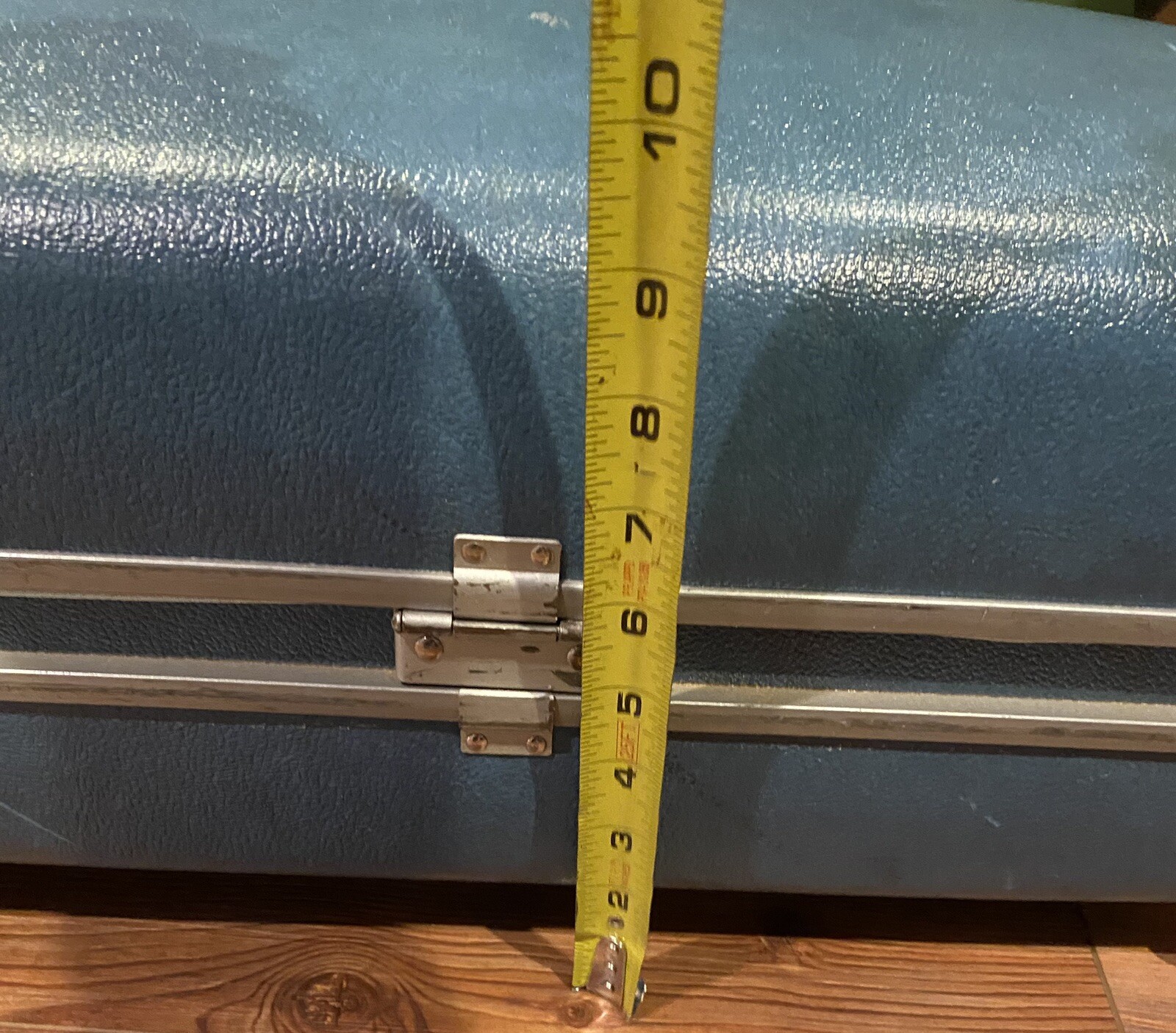 Vintage Royal Traveller Suitcase Luggage Hardshell Blue With Keys.