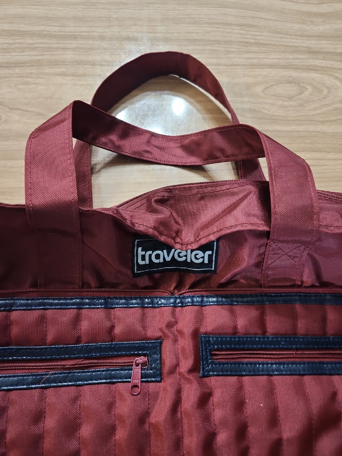 Vintage Traveler Fold Up Bag Nylon Burgundy Appx 20×12 Zippers And Handle
