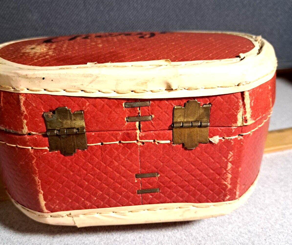 Rare Vintage Travel Train Case Cheryl plastic handle metal latch #1404L125
