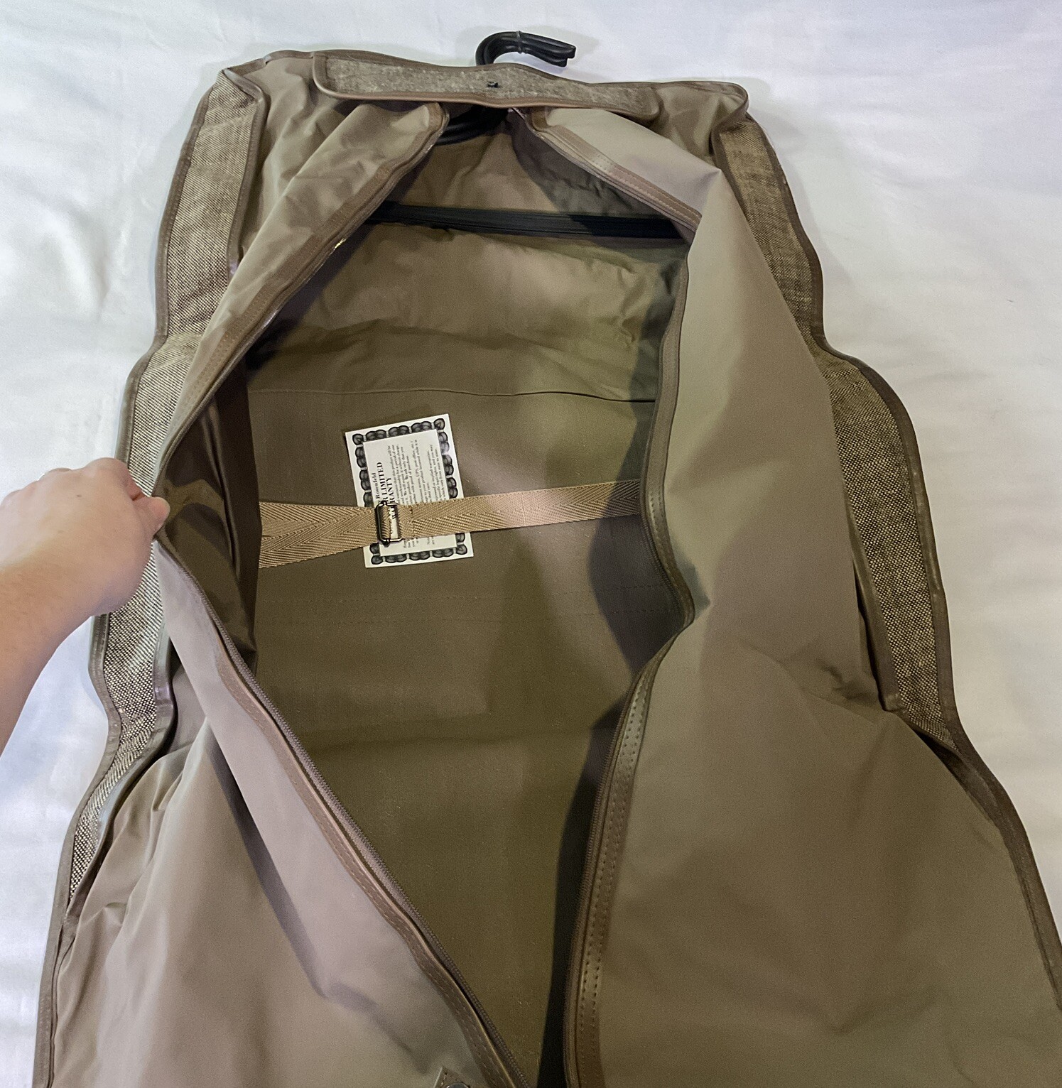 VTG 80’s Oscar De La Renta Tan Tweed Folding Garment Bag Designer Luggage NWT