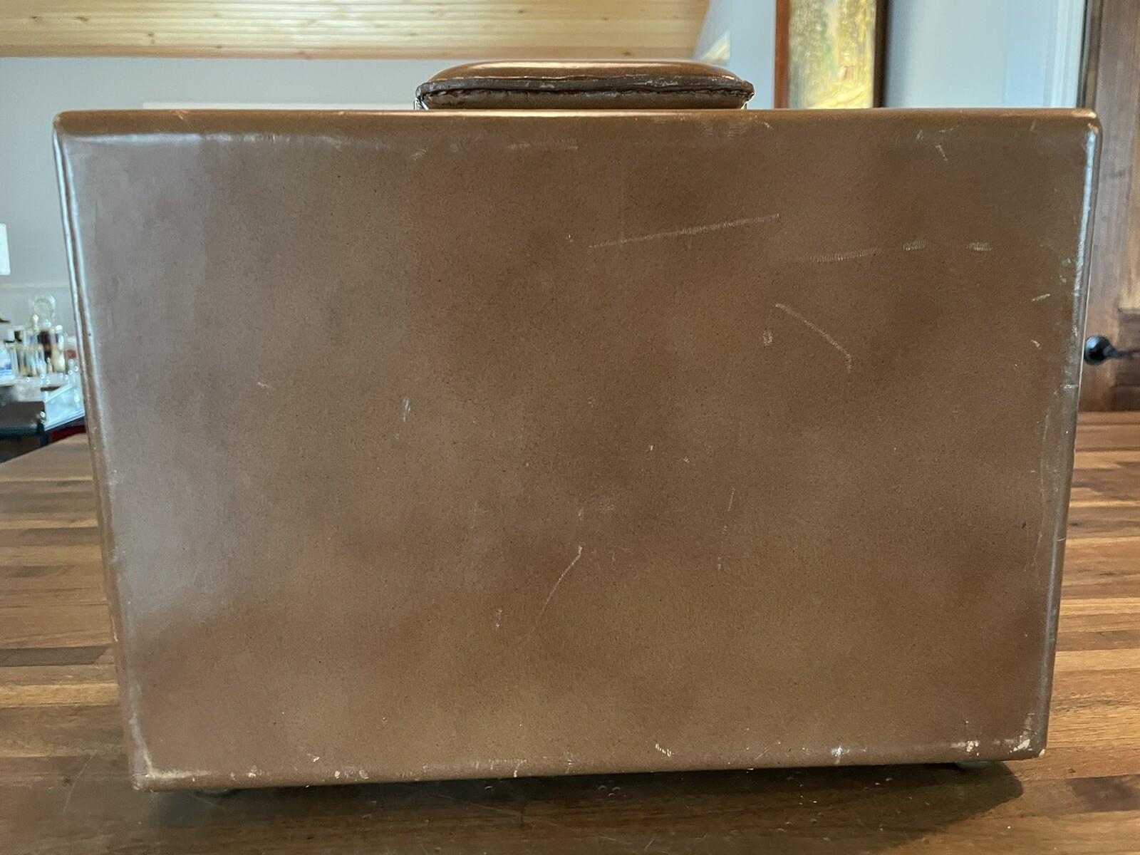 Vtg Winship Luggage Boston Vanity Toiletry Case Lock w/Key Pink Satin Lining