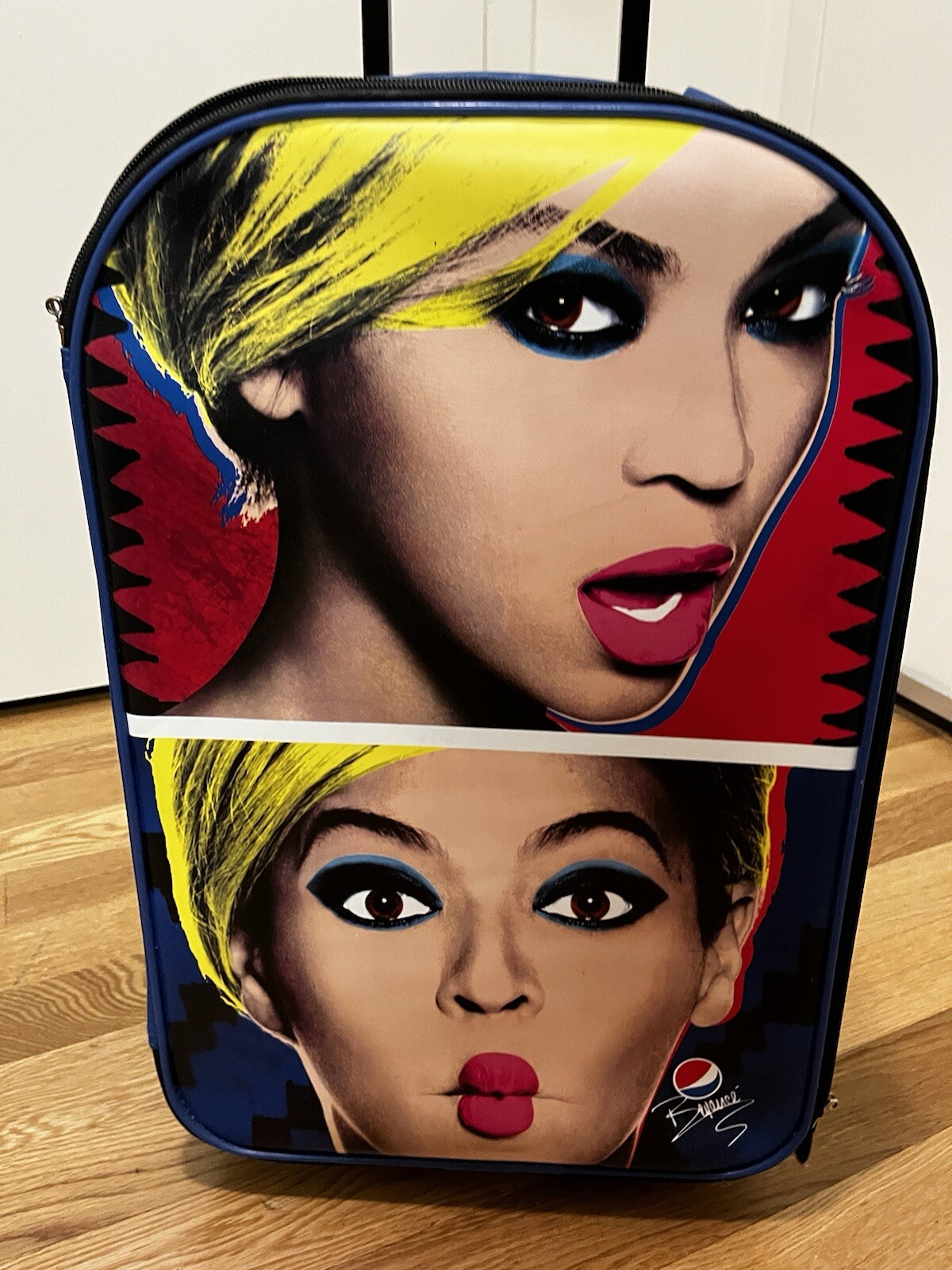 Beyoncé Vintage 2-wheel Carry On Luggage Suitcase