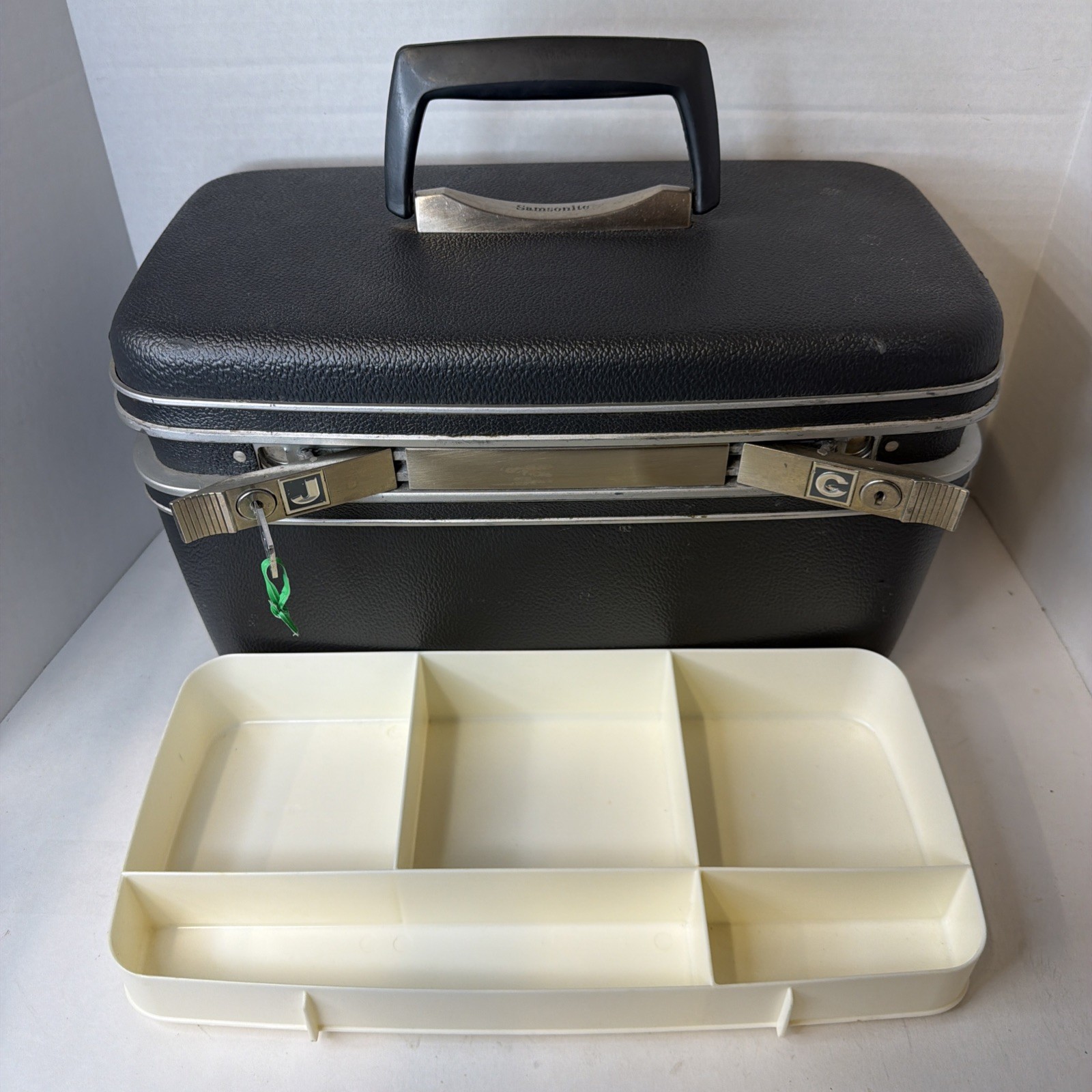 Vintage Samsonite Train Hard Case Sears Courier Travel Dark Gray W/ Key & Tray
