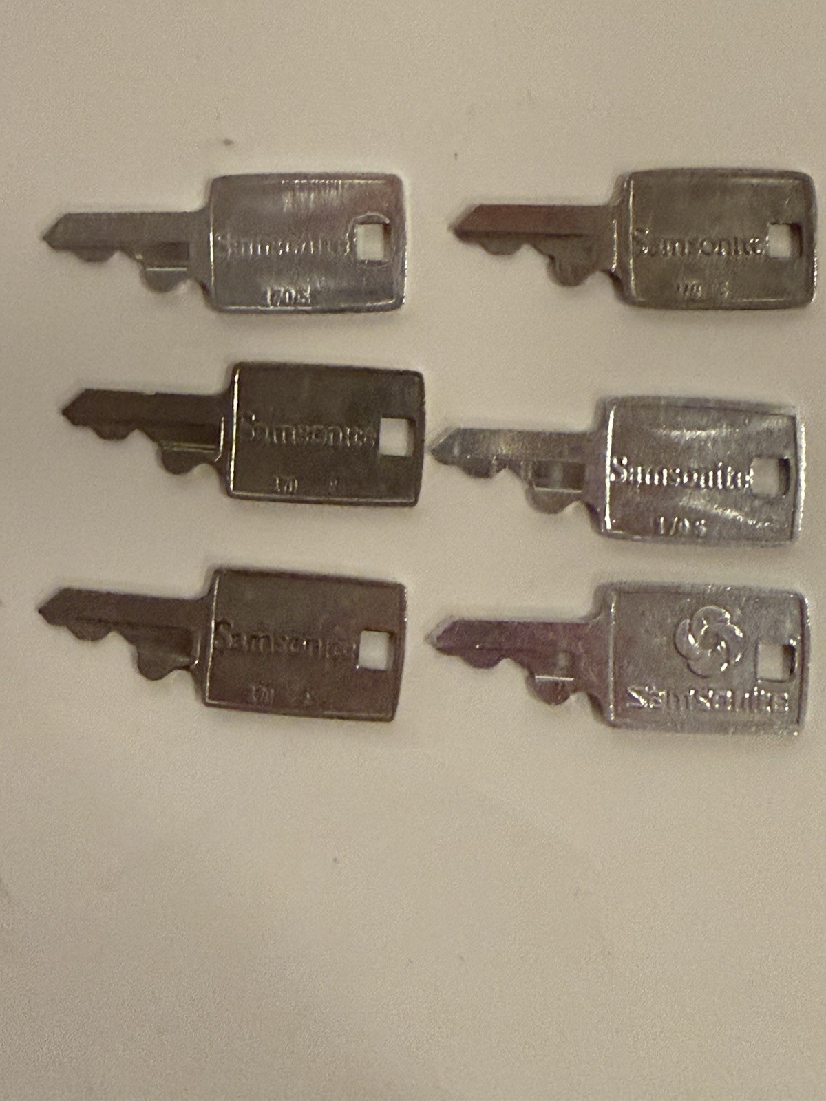 Samsonite Luggage Keys Vintage Package Of 6