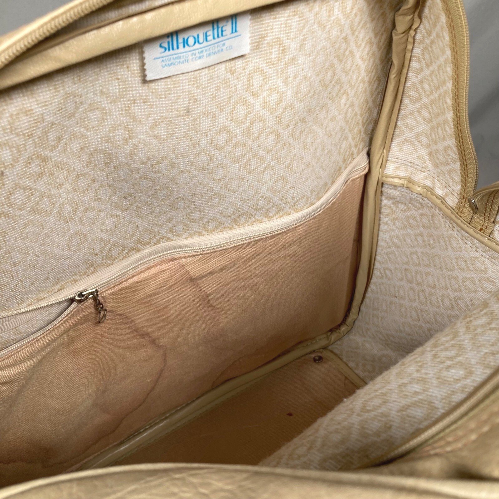 Vintage 1970s Samsonite Silhouette II Travel Overnight Carry On Bag Cream Tan