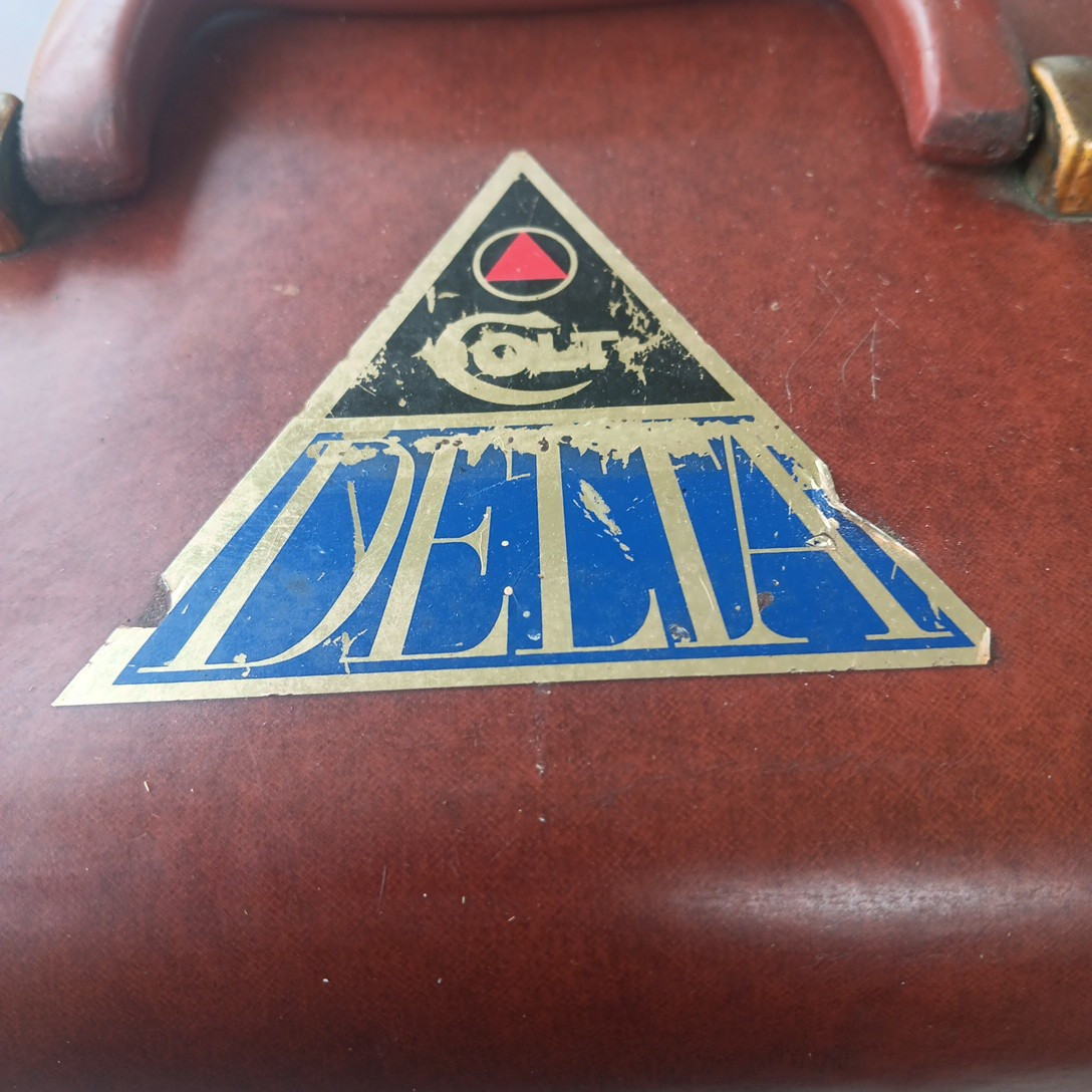Vintage Shwayder Samsonite Luggage Style 4912 Travel Case Saddle Brown No Key