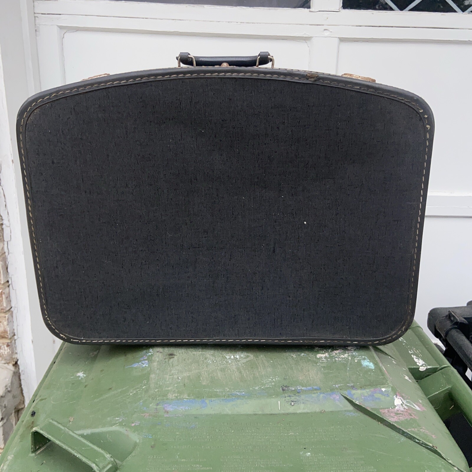 Suitcase Vintage Retro Gray Luggage 20-7/8”x15-1/8”x6”