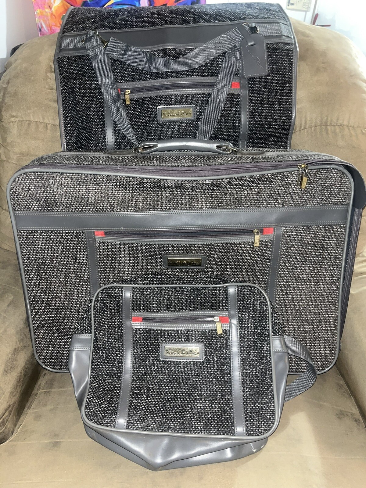 vintage luggage set Oscar De La Renta