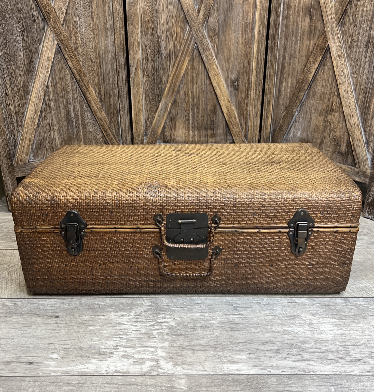 Rare Antique Indian Suitcase Handmade Rattan Basket Luggage Trunk Train Case