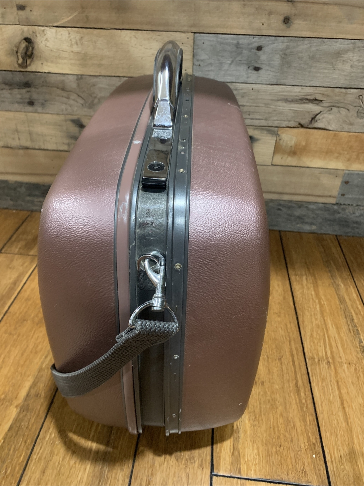 Vintage 1987 Samsonite Silhouette 4 Rolling Hard Suitcase Dusty Rose Carry On